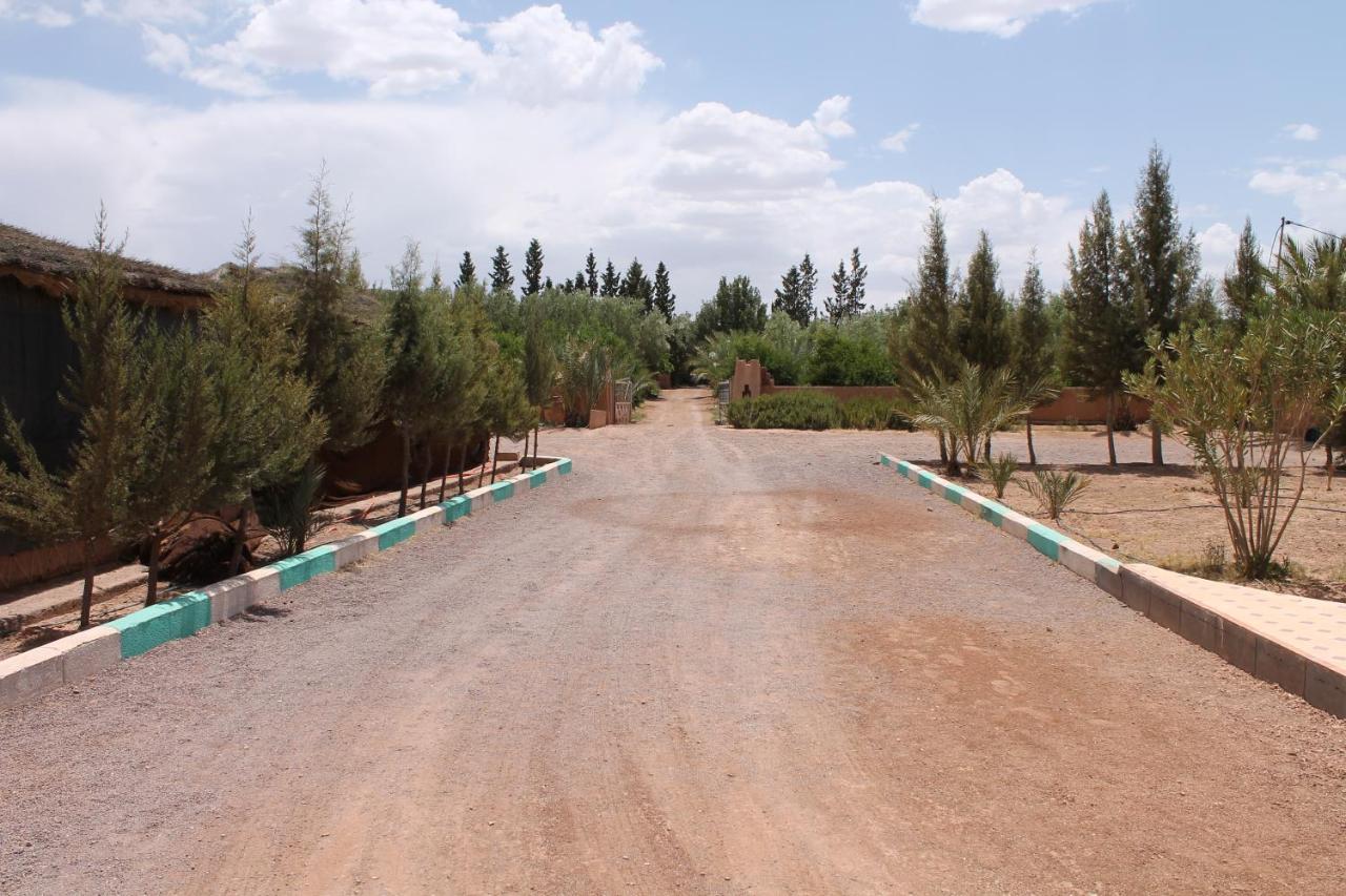 Dar Alfourssane Ferme D'Hote Ouarzazate Bagian luar foto
