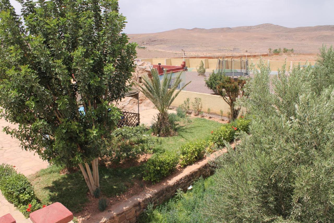 Dar Alfourssane Ferme D'Hote Ouarzazate Bagian luar foto