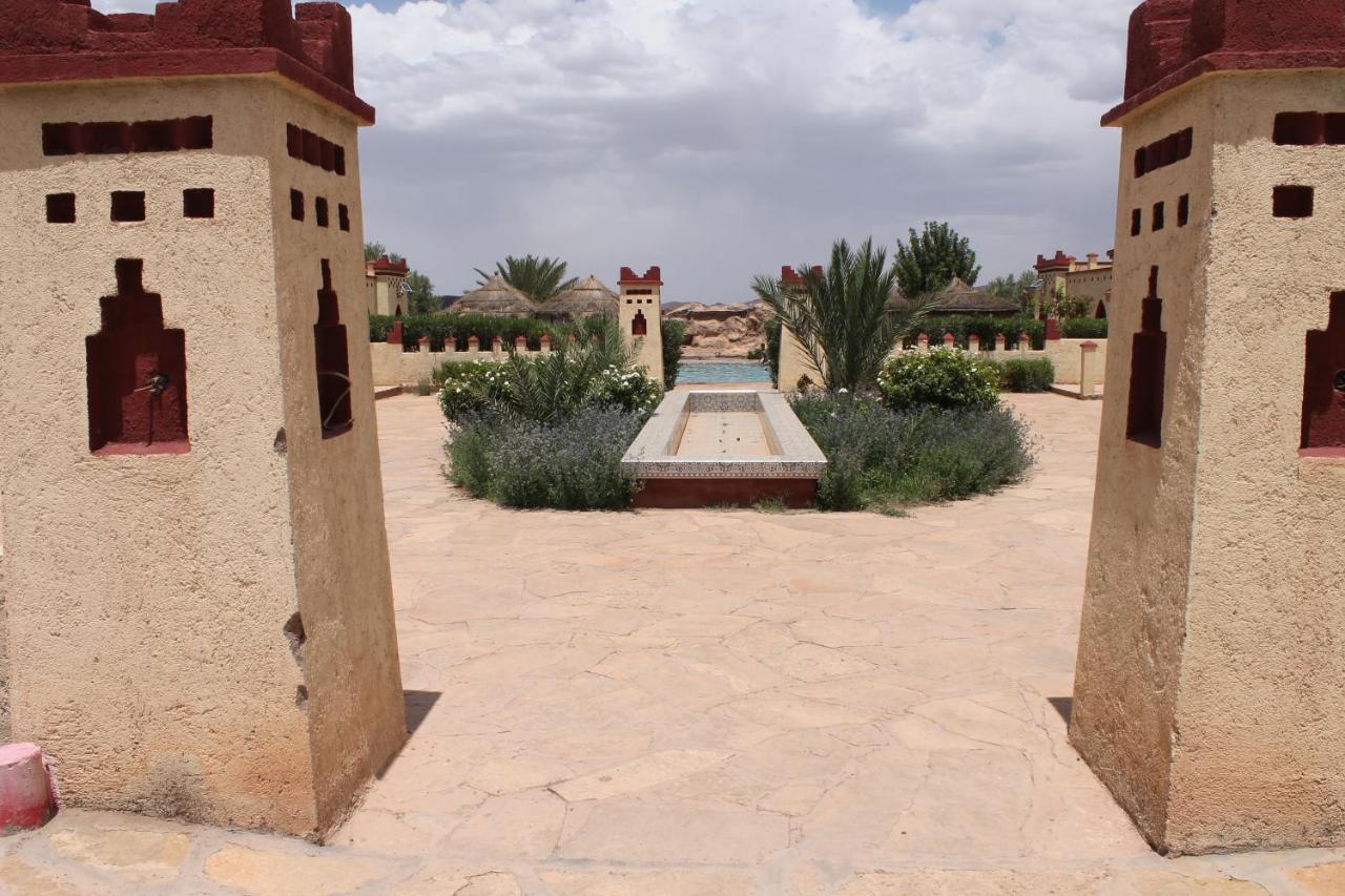 Dar Alfourssane Ferme D'Hote Ouarzazate Bagian luar foto