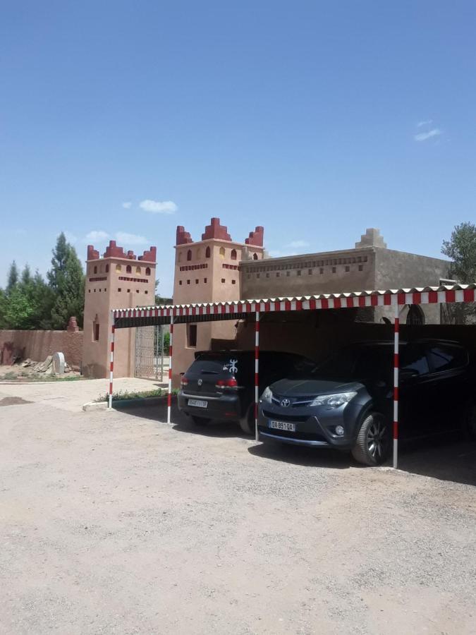 Dar Alfourssane Ferme D'Hote Ouarzazate Bagian luar foto