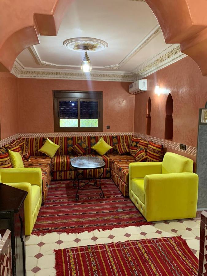 Dar Alfourssane Ferme D'Hote Ouarzazate Bagian luar foto
