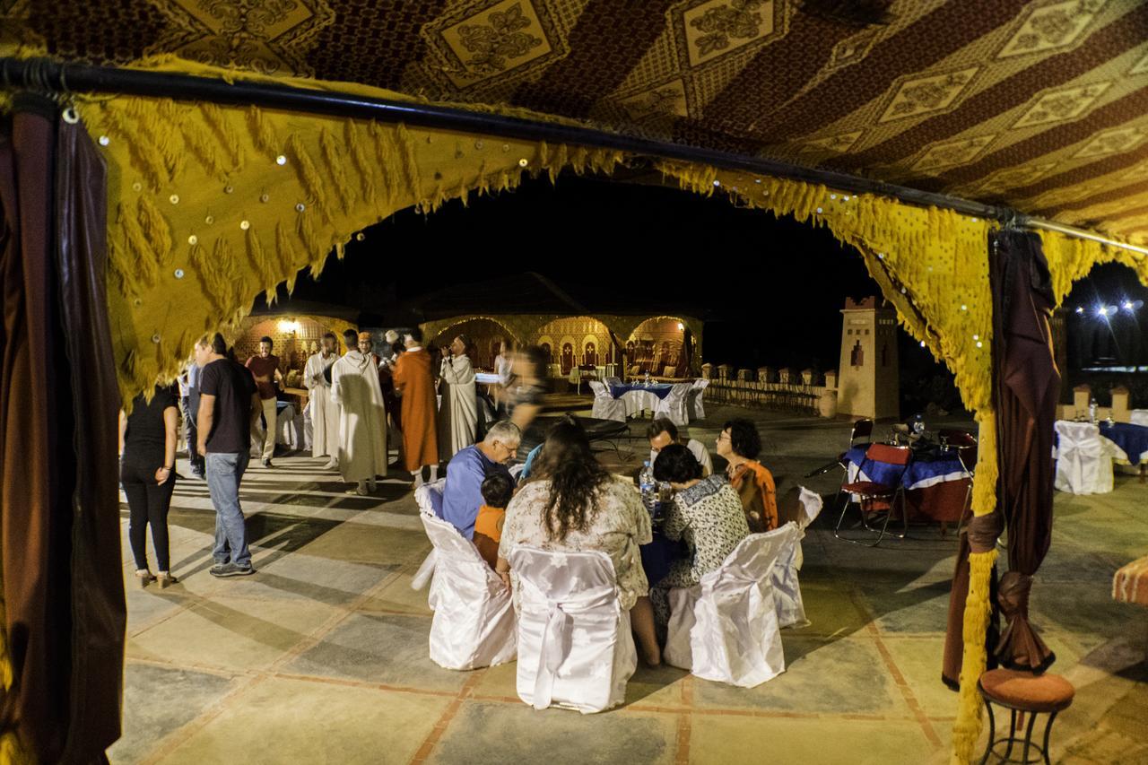 Dar Alfourssane Ferme D'Hote Ouarzazate Bagian luar foto