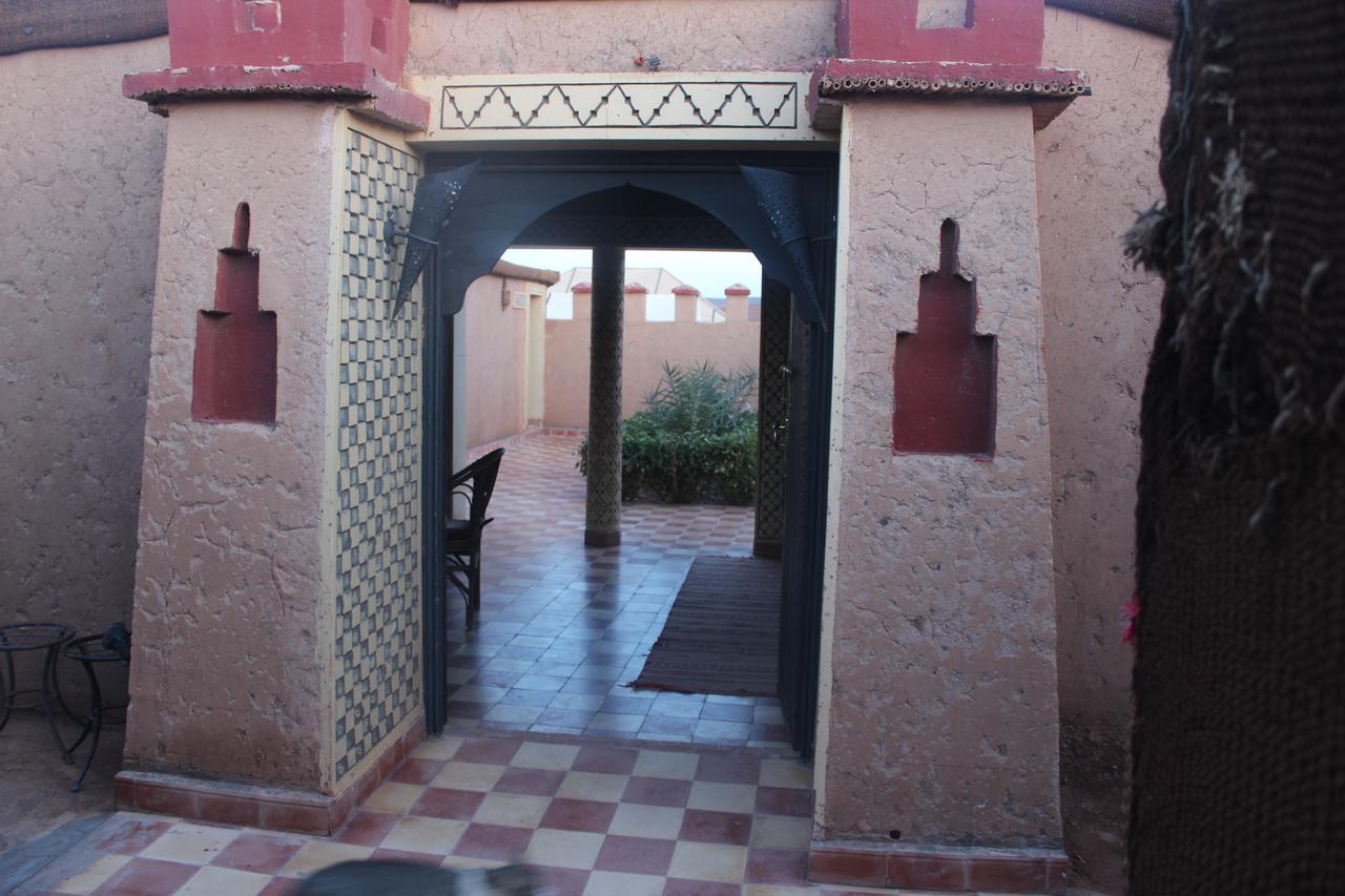 Dar Alfourssane Ferme D'Hote Ouarzazate Bagian luar foto